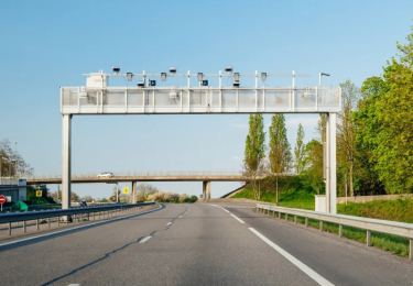 Rodovia com Free Flow